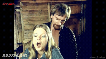 Anne Magle In 'Heisse Feigen' (1978) GIF