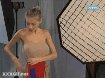 Big Boobs Babe Exposes Her Naked Ass On Nswf GIF