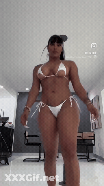 Black Body Latina GIF