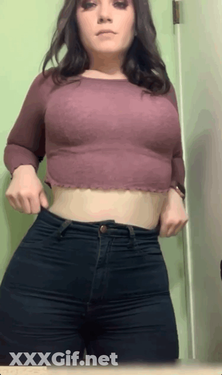 Brunette PAWG In Non-Nude Pics GIF
