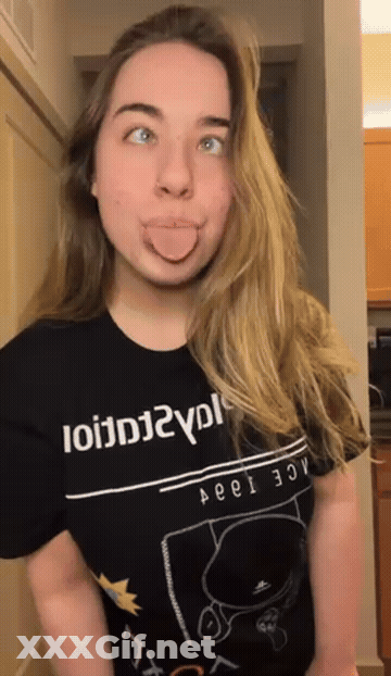 Curvy Chicks GIF