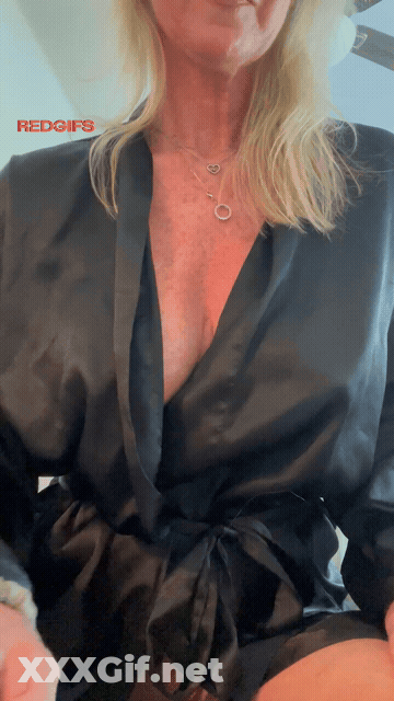 Silky Black Reveal GIF