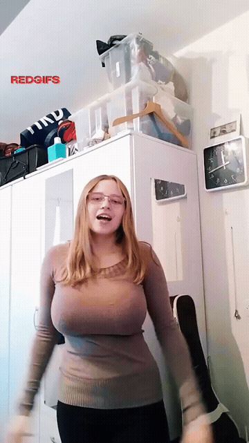 Big Tits Gif