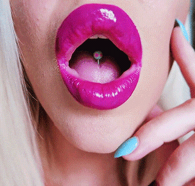 Blonde Big Tits Pussy: A Sizzling Hot Sex Experience GIF