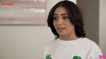 Bratty Sis - S26E5 - A St Patricks Rub For Good Luck - Step Porn GIF