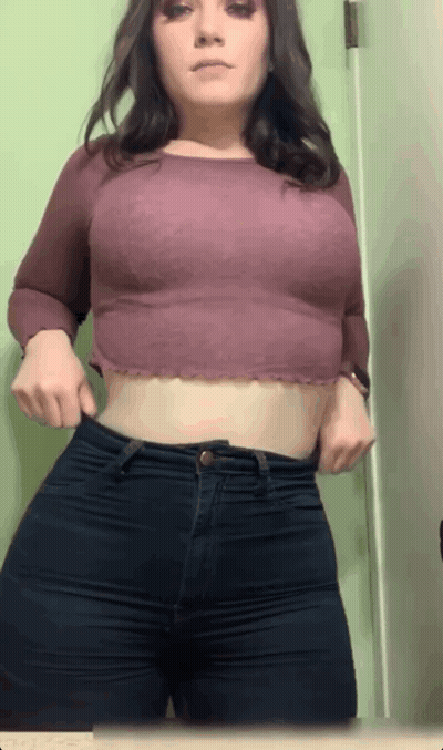 Brunette PAWG In Non-Nude Pics GIF