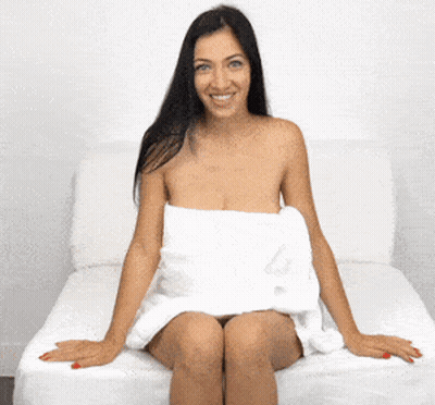 Busty Brunette Mating Invitation: Amateur Big Tits GIF
