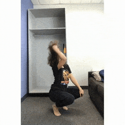 Camren's Hot Twerking: Bicondova's Sizzling Dance Moves GIF