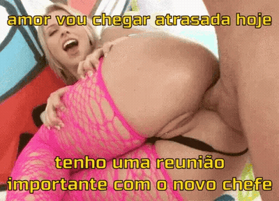 Ela Faz De Tudo Pra Subir De Cargo GIF